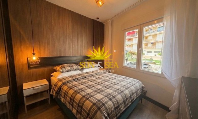 Resale - Apartment - Torrevieja - Playa del Cura