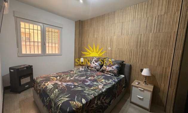 Resale - Apartment - Torrevieja - Playa del Cura