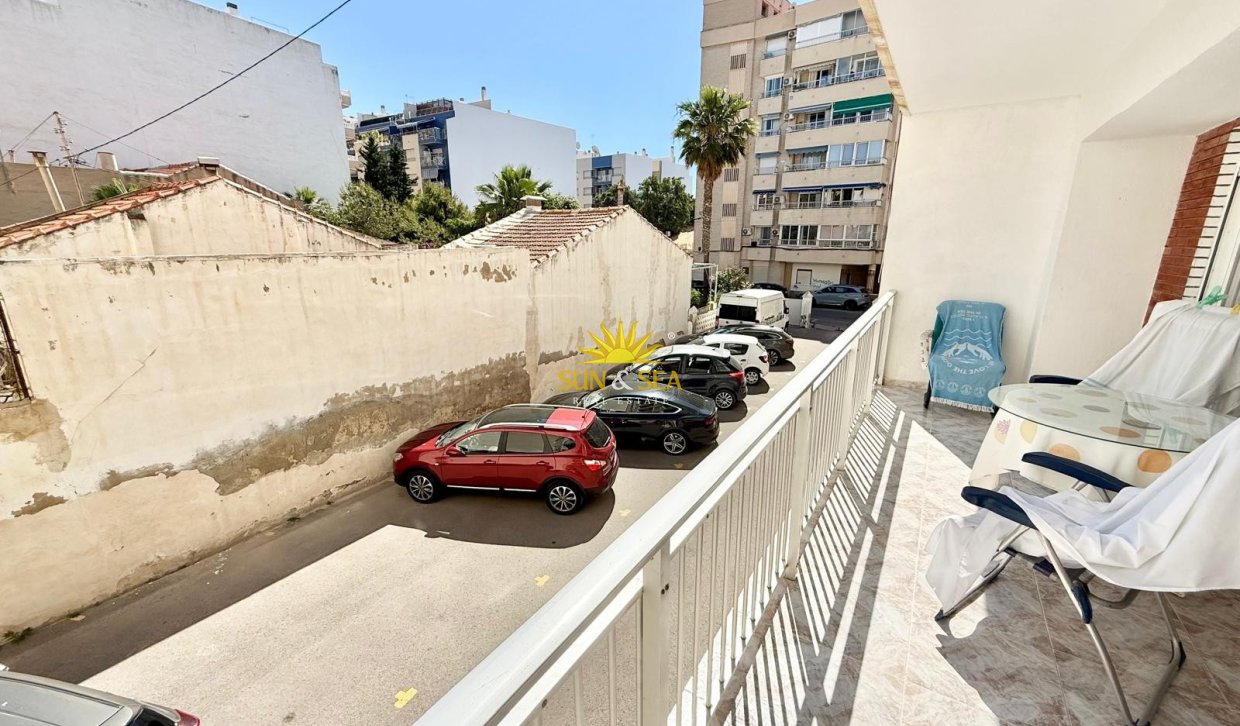 Kurzzeit-Vermietung - Wohnung - Torrevieja - Playa de los Locos