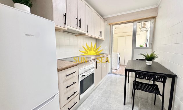 Langfristige Vermietung - Wohnung - Torrevieja - La Mata