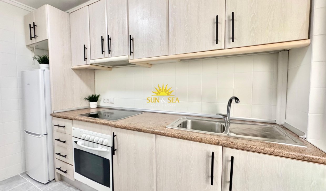 Langfristige Vermietung - Wohnung - Torrevieja - La Mata