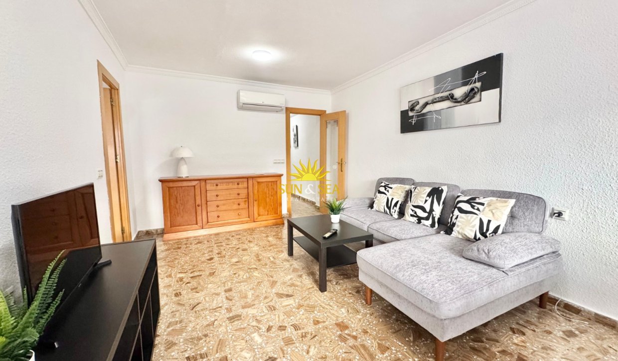 Langfristige Vermietung - Wohnung - Torrevieja - La Mata