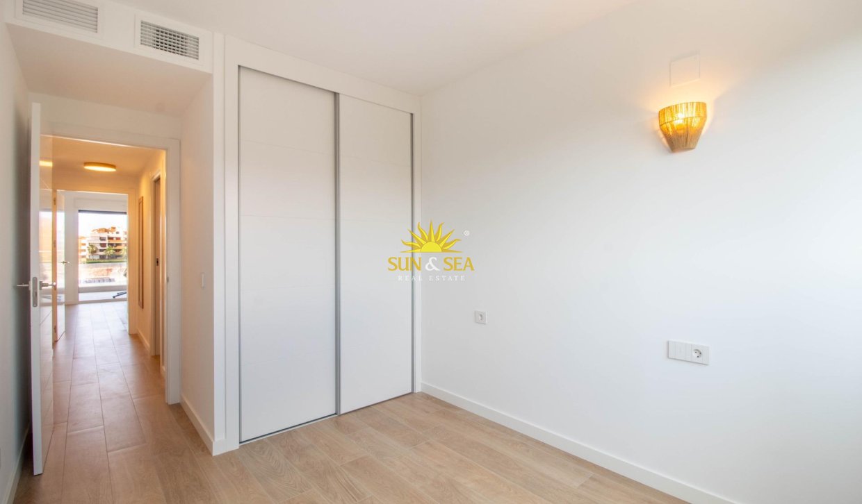Reventa - Apartamento - Torrevieja - Punta prima