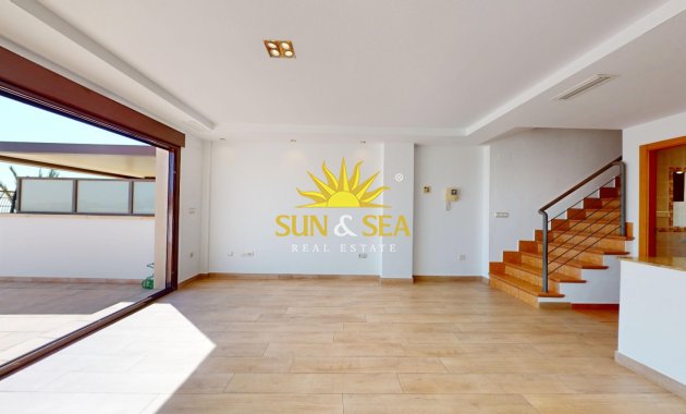 Reventa - Apartamento - Arenales del Sol