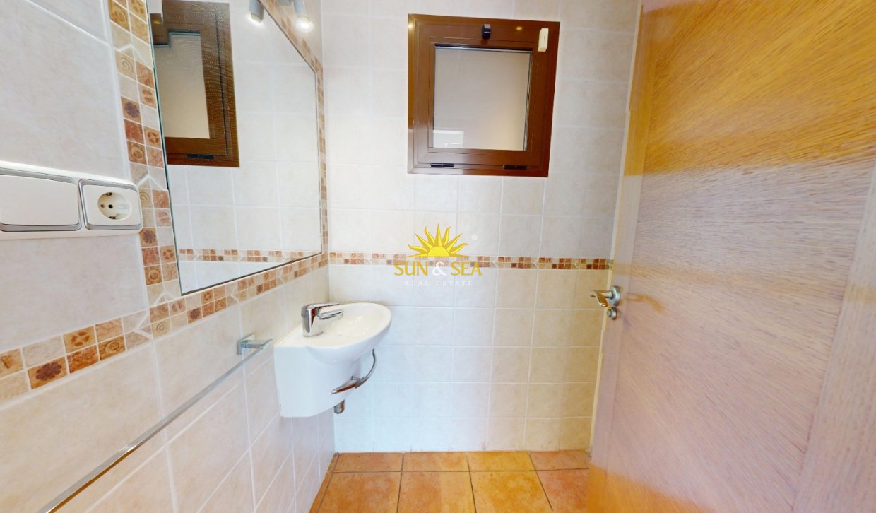 Reventa - Apartamento - Arenales del Sol