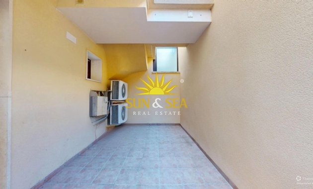 Reventa - Apartamento - Arenales del Sol