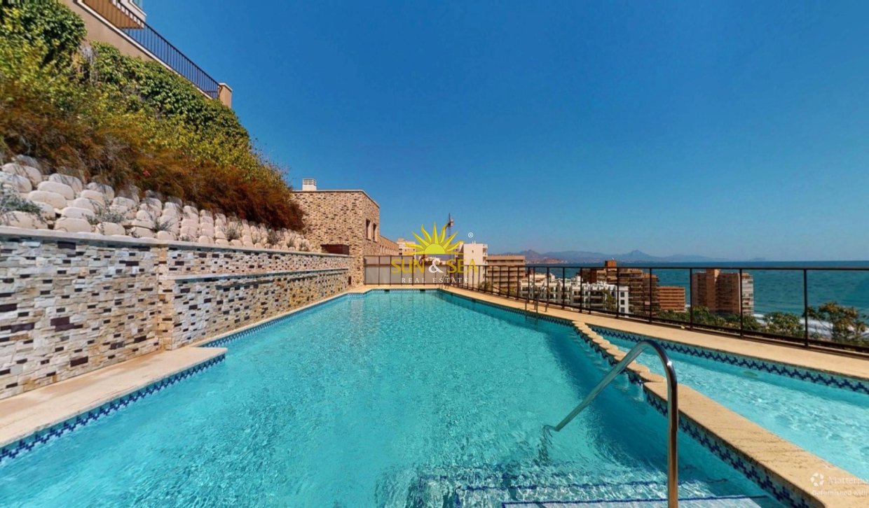 Reventa - Apartamento - Arenales del Sol