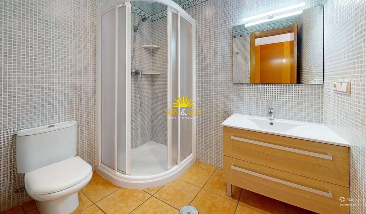 Reventa - Apartamento - Arenales del Sol