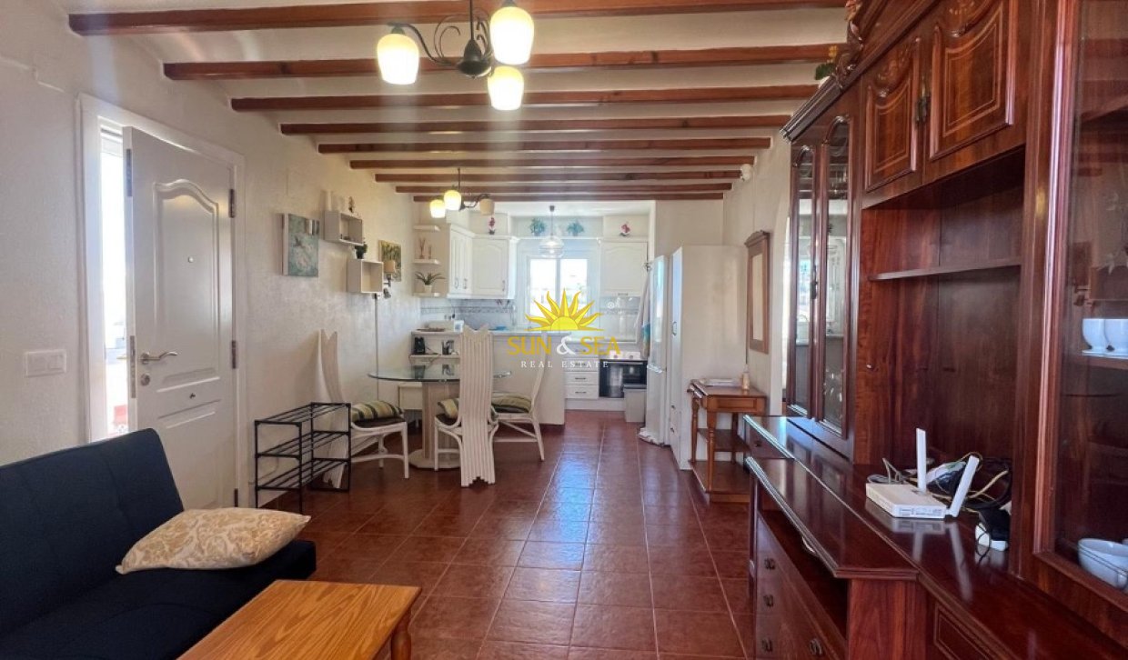 Resale - Apartment - Torrevieja - Orihuela costa