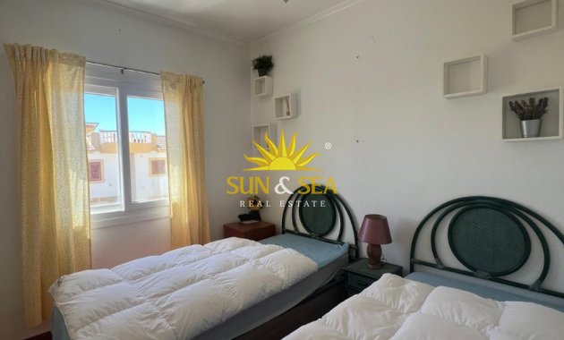 Resale - Apartment - Torrevieja - Orihuela costa
