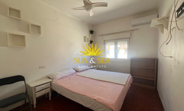 Resale - Apartment - Torrevieja - Orihuela costa