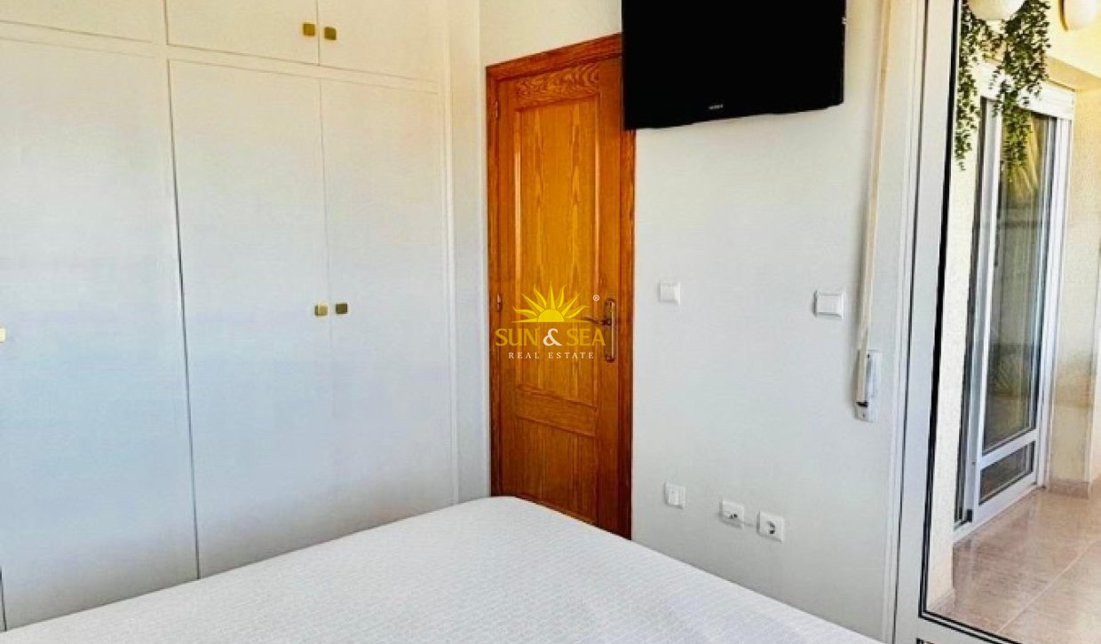 Resale - Apartment - Campoamor - Dehesa de campoamor