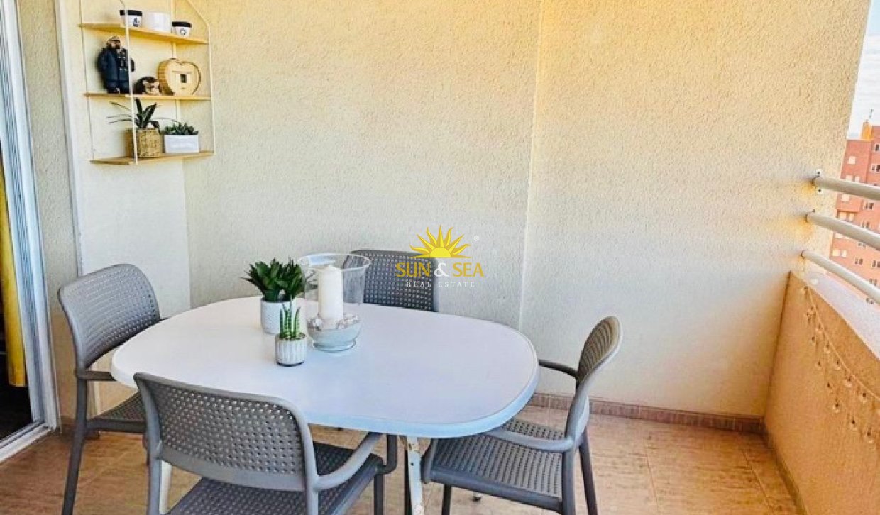 Resale - Apartment - Campoamor - Dehesa de campoamor