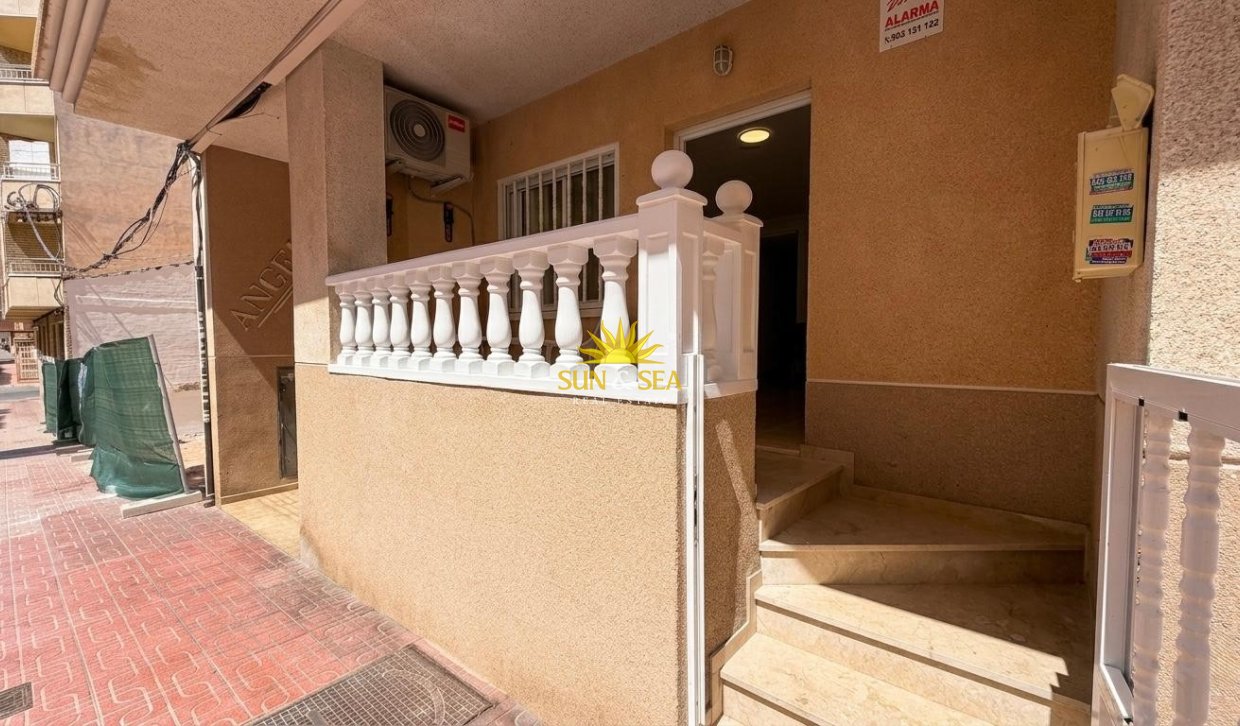 Long Term Rental - Ground Floor - Torrevieja - Centro
