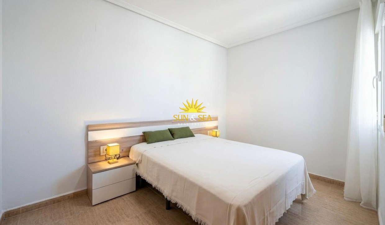 Long Term Rental - Ground Floor - Torrevieja - Centro