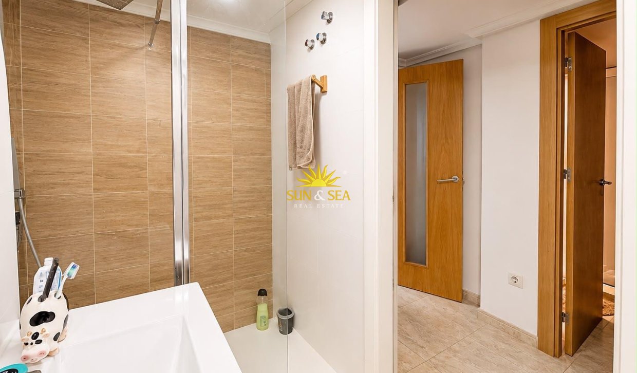 Reventa - Apartamento - Torrevieja - torrevieja