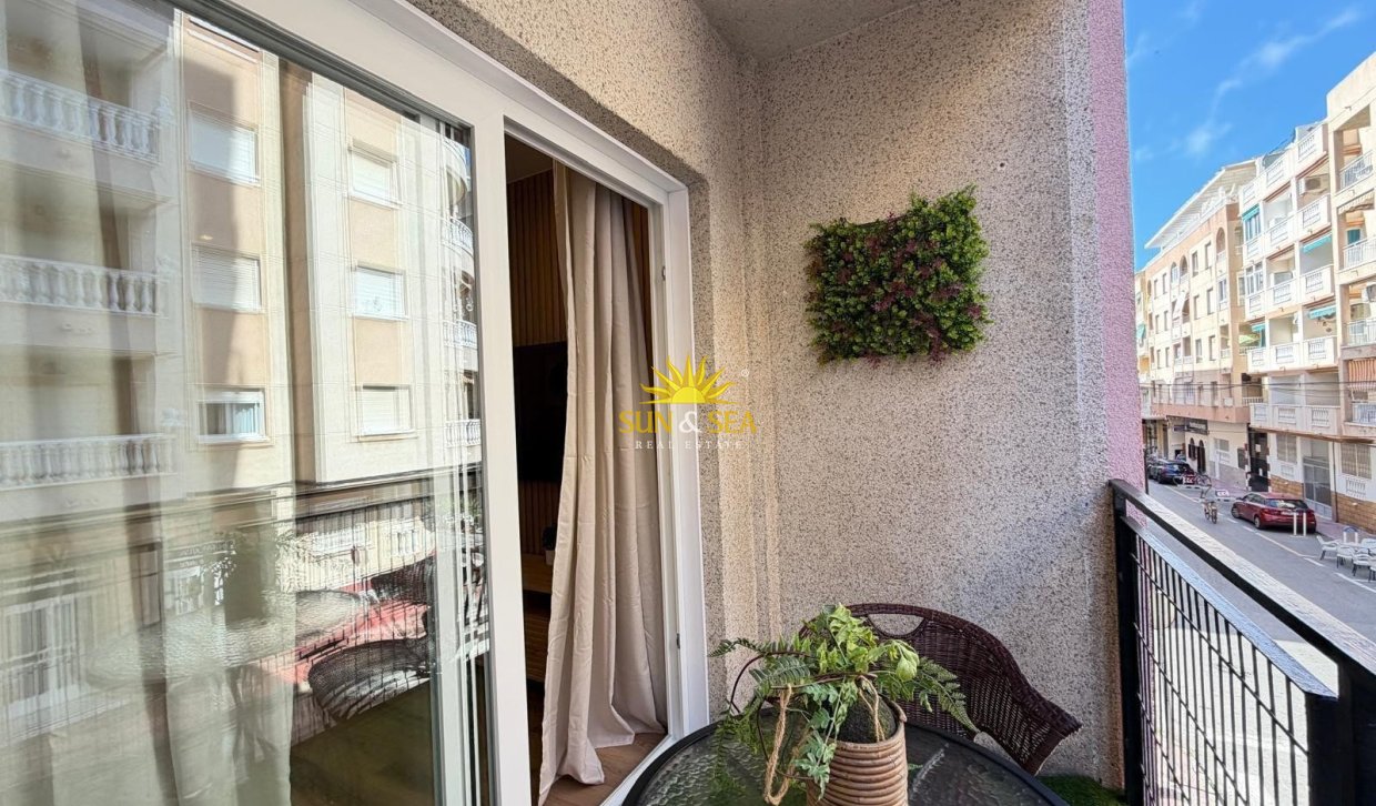 Resale - Studio apartment - Torrevieja - torrevieja