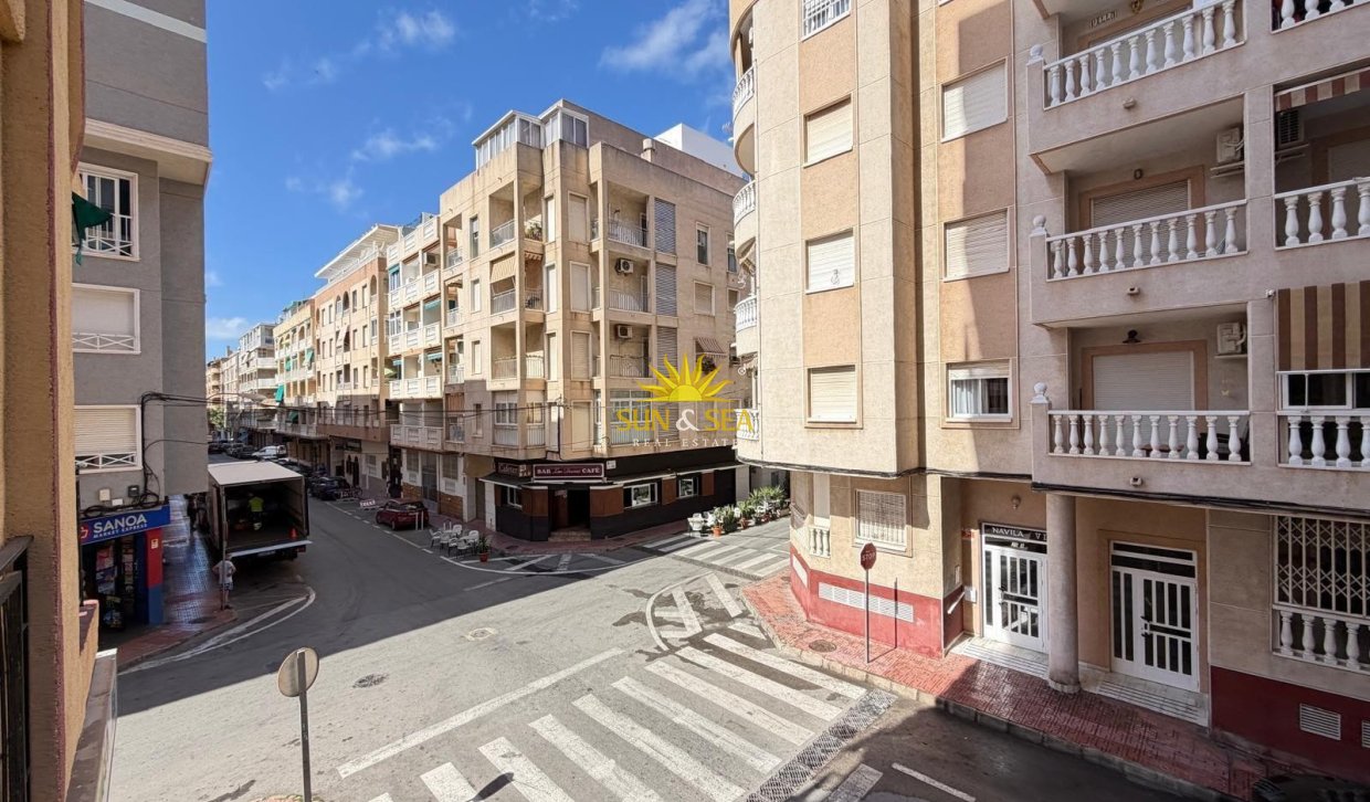 Resale - Studio apartment - Torrevieja - torrevieja