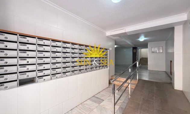 Resale - Studio apartment - Torrevieja - torrevieja