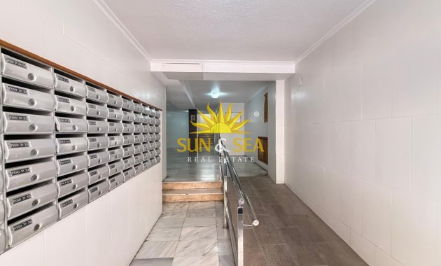Resale - Studio apartment - Torrevieja - torrevieja