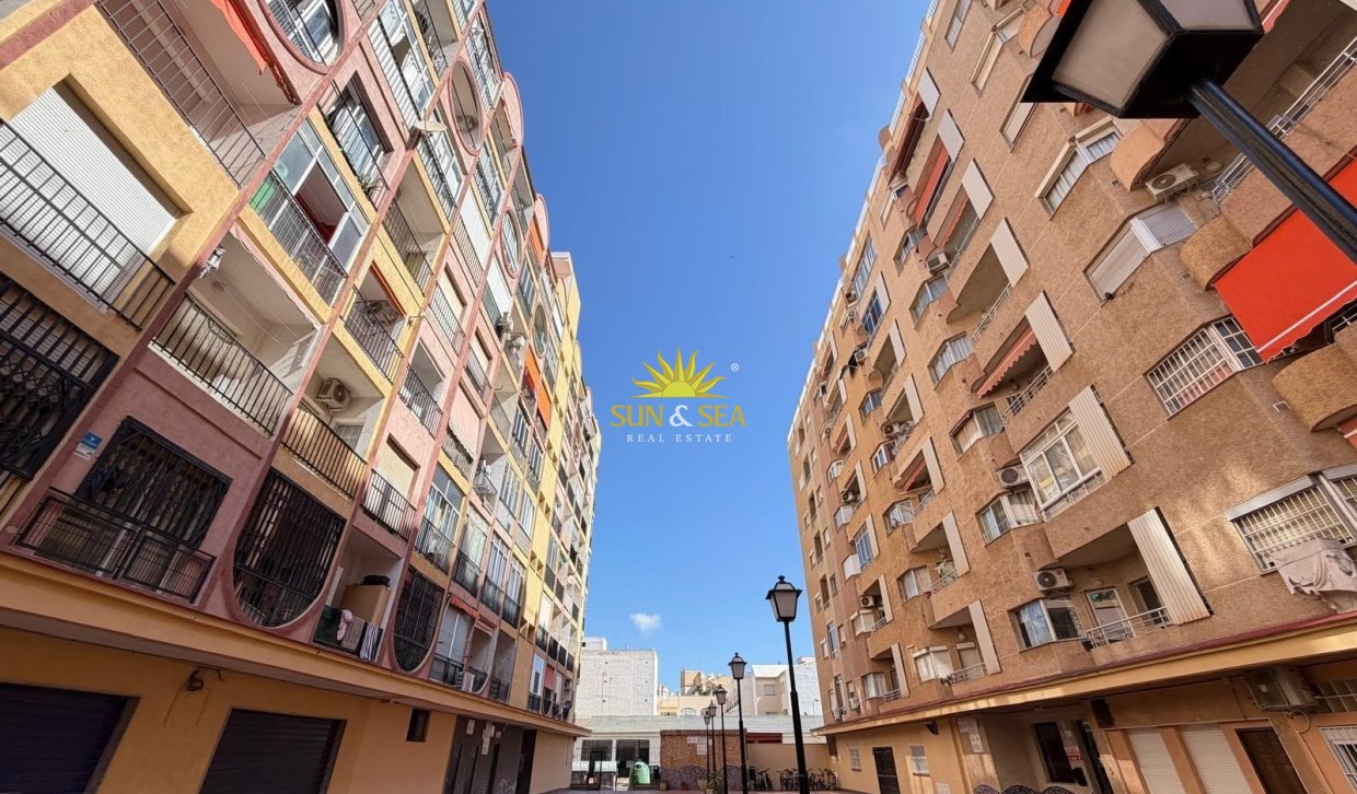 Resale - Studio apartment - Torrevieja - torrevieja
