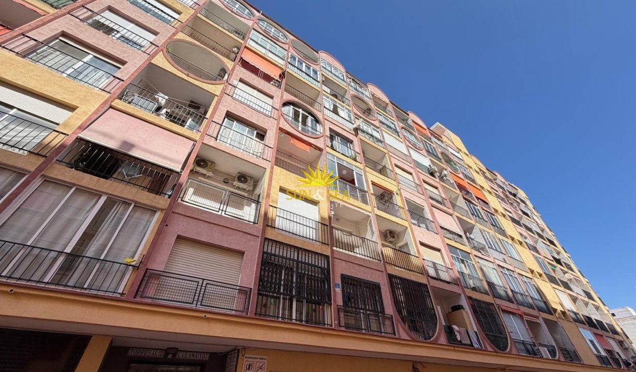 Resale - Studio apartment - Torrevieja - torrevieja