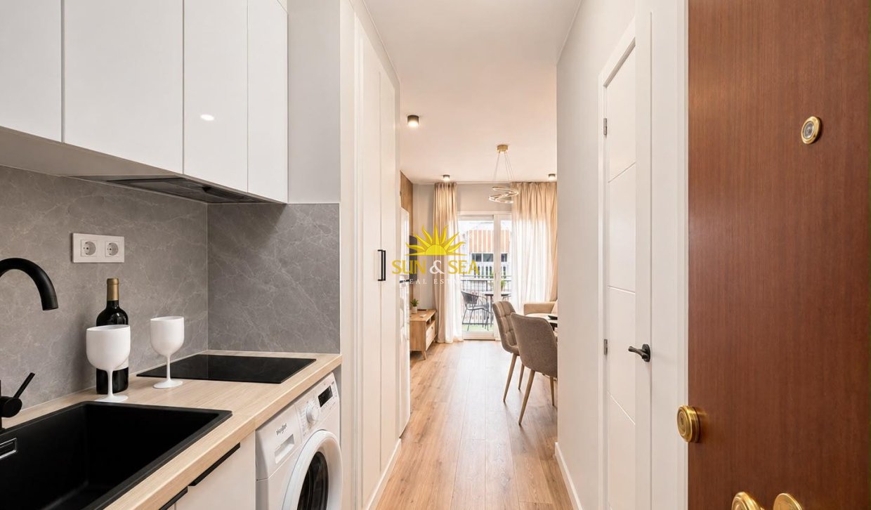 Resale - Studio apartment - Torrevieja - torrevieja