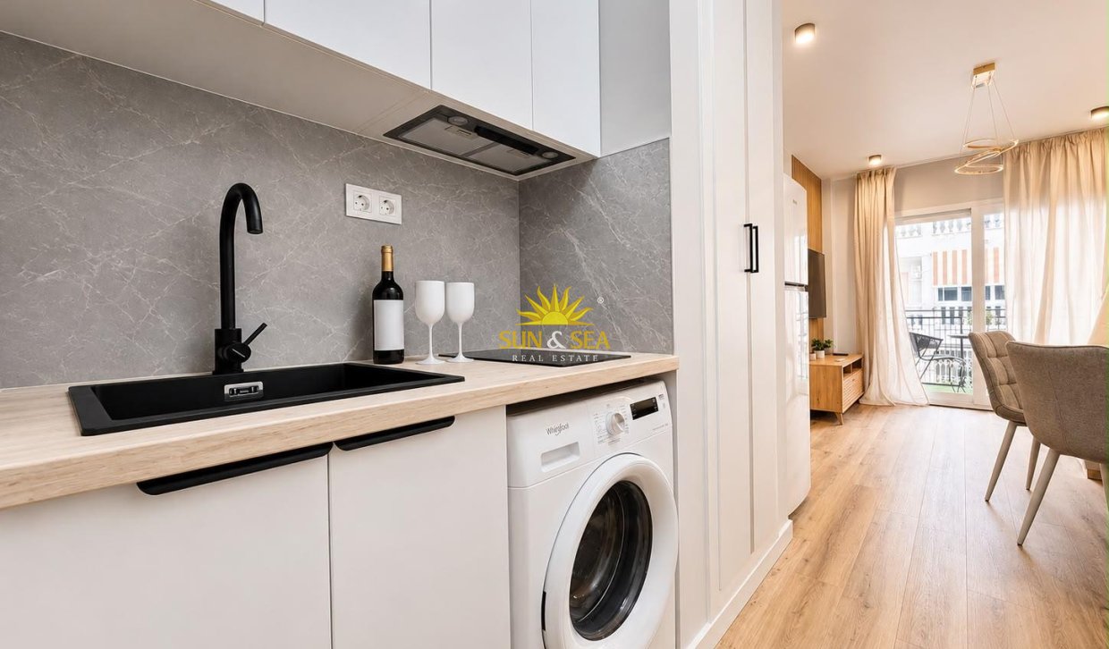 Resale - Studio apartment - Torrevieja - torrevieja