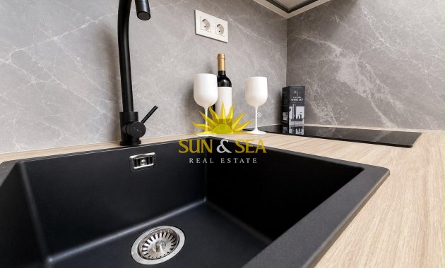 Resale - Studio apartment - Torrevieja - torrevieja