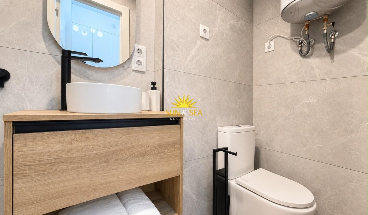 Resale - Studio apartment - Torrevieja - torrevieja
