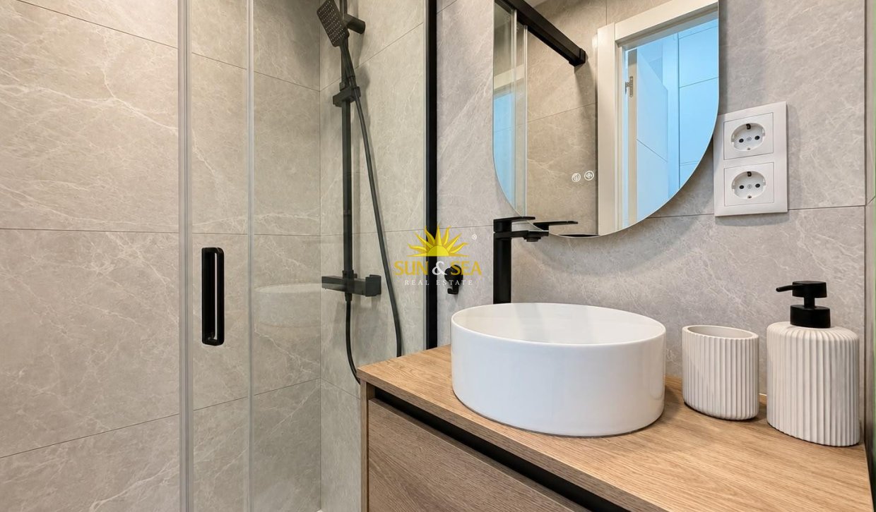 Resale - Studio apartment - Torrevieja - torrevieja