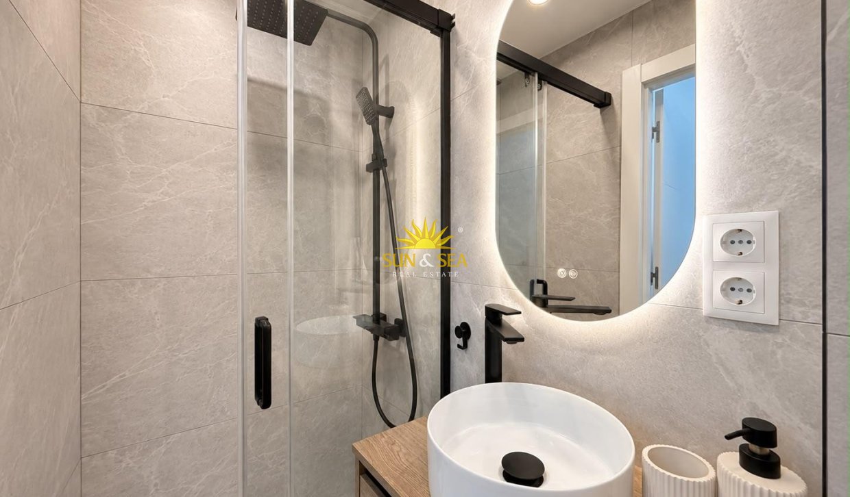 Resale - Studio apartment - Torrevieja - torrevieja