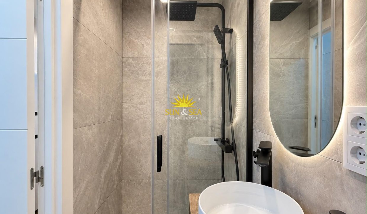 Resale - Studio apartment - Torrevieja - torrevieja