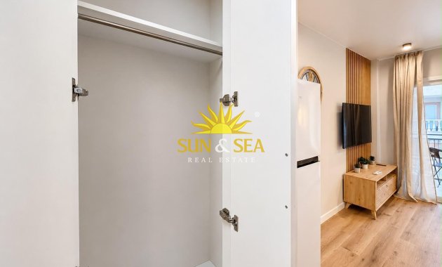 Resale - Studio apartment - Torrevieja - torrevieja