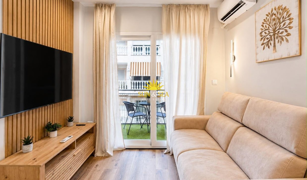 Resale - Studio apartment - Torrevieja - torrevieja