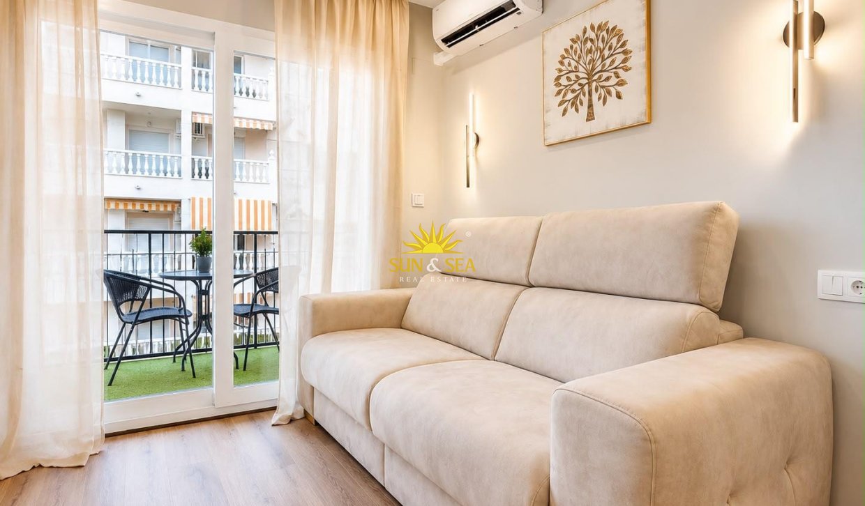 Resale - Studio apartment - Torrevieja - torrevieja