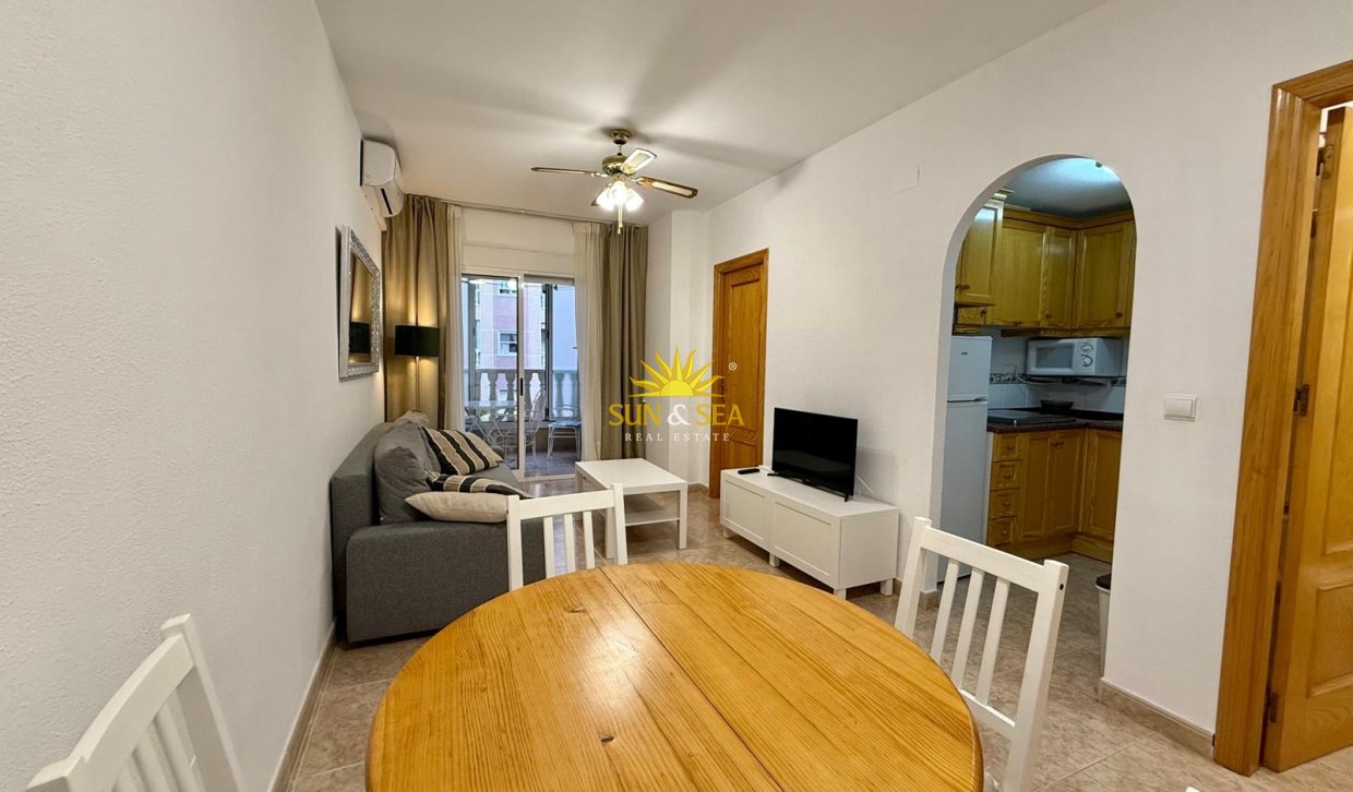 Herverkoop - Appartement - Torrevieja - Parque las naciones