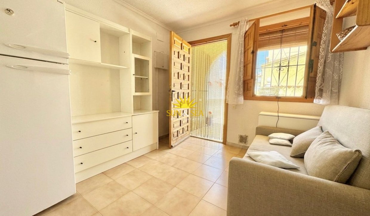 Alquiler a largo plazo - Chalet adosado - San Fulgencio