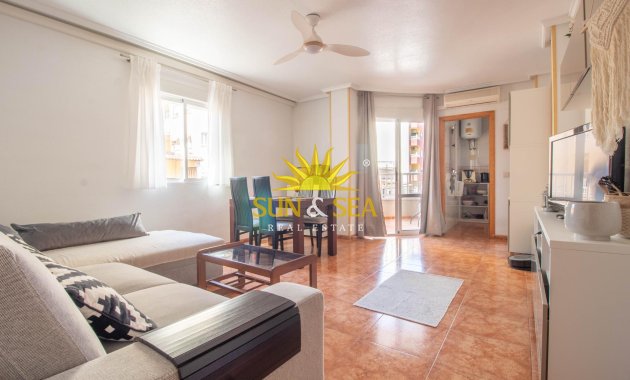 Reventa - Apartamento - Torrevieja - Centro