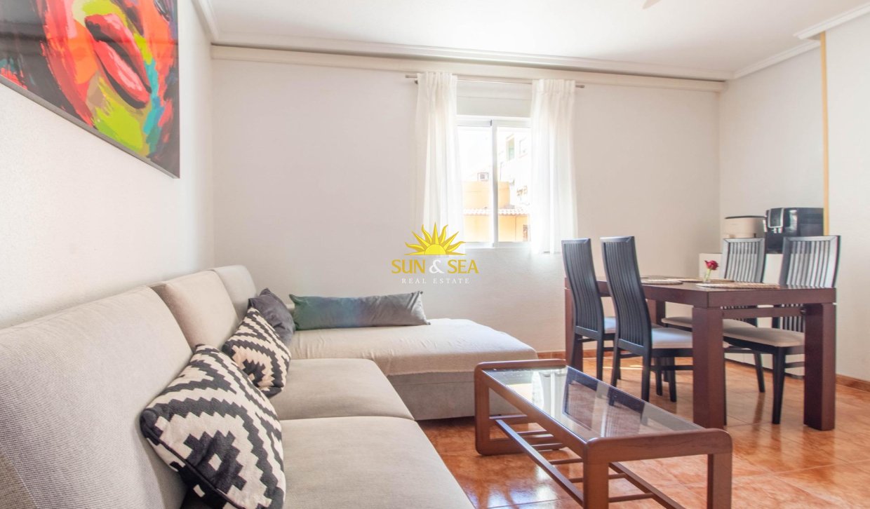 Reventa - Apartamento - Torrevieja - Centro