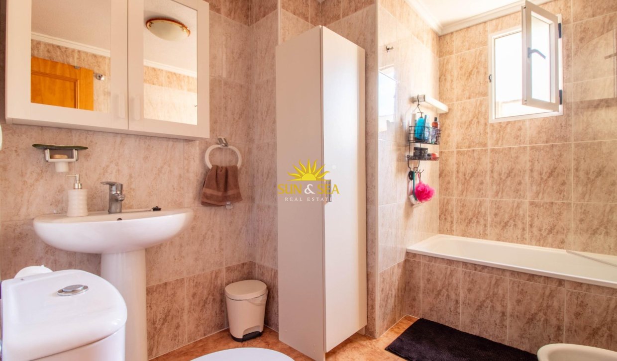 Reventa - Apartamento - Torrevieja - Centro