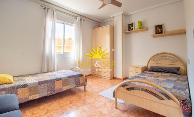 Reventa - Apartamento - Torrevieja - Centro