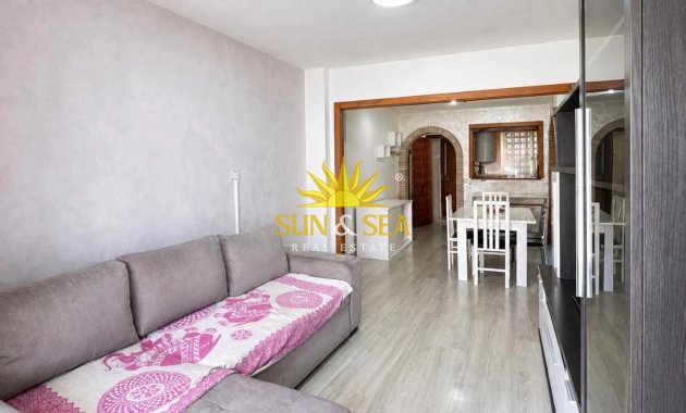 Resale - Apartment - Torrevieja - El Acequión - Los Náufragos