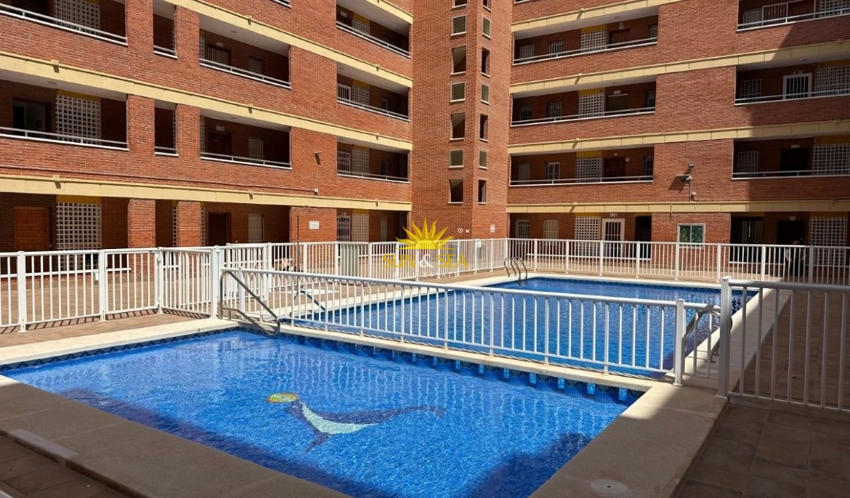 Resale - Apartment - Torrevieja - El Acequión - Los Náufragos