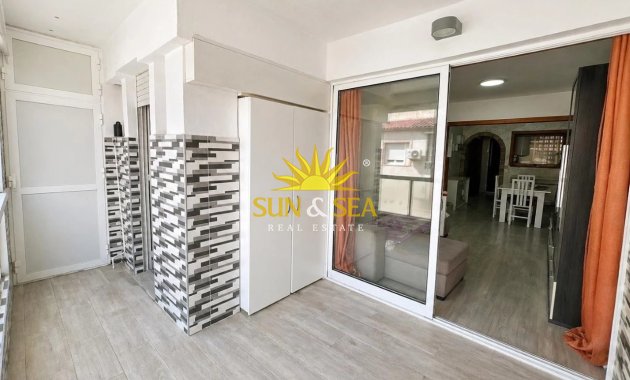 Resale - Apartment - Torrevieja - El Acequión - Los Náufragos