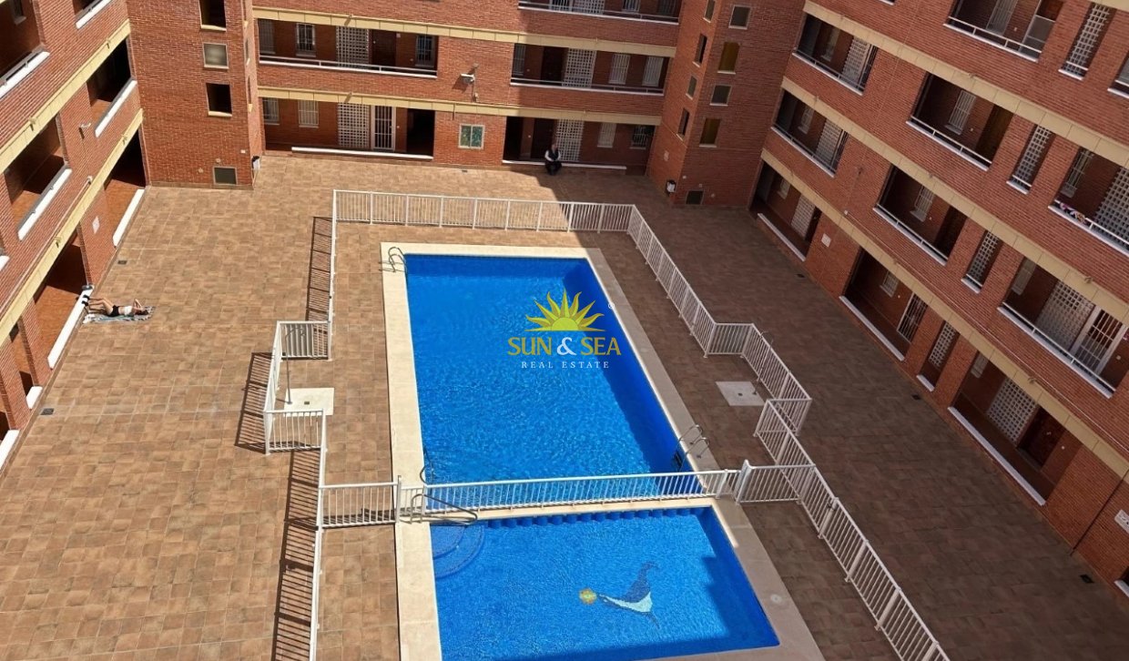 Resale - Apartment - Torrevieja - El Acequión - Los Náufragos