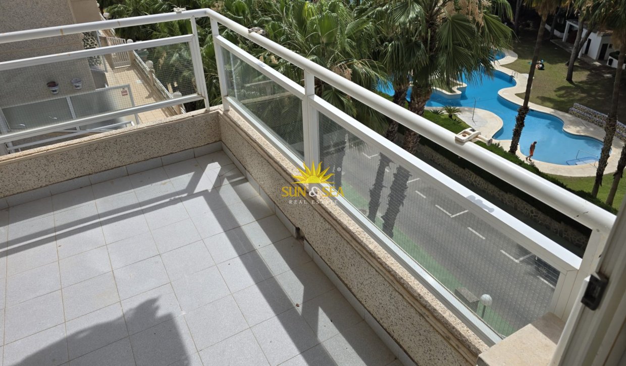 Resale - Apartment - Campoamor - Dehesa de campoamor