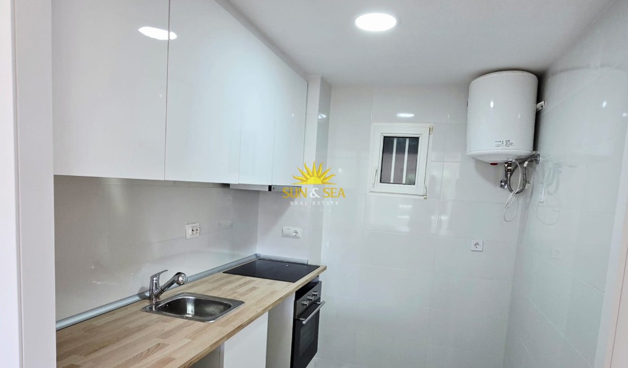 Resale - Apartment - Campoamor - Dehesa de campoamor