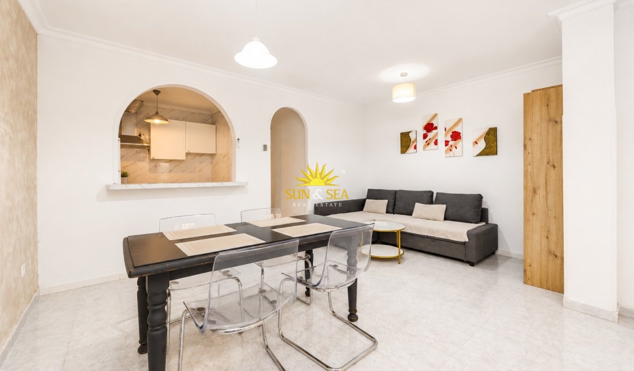 Reventa - Apartamento - Torrevieja - Playa de los Locos