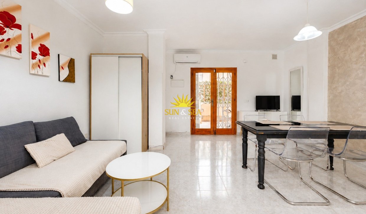 Reventa - Apartamento - Torrevieja - Playa de los Locos